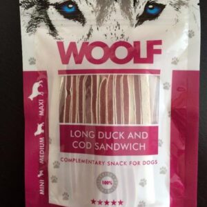 Pamlsok Woolf Dog Duck & Codfish Soft Sandwich LONG 100 g