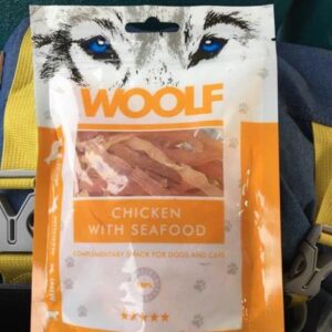 Pamlsok Woolf Dog/Cat Chicken and Seafood 100 g